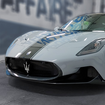 Pellicule de protection lustrée sur Maserati