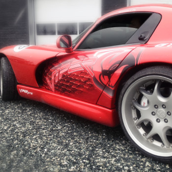 Wrap partiel personnalisé sur une Viper GTS